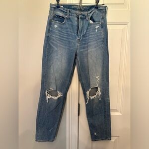 American Eagle Mom Jean